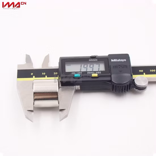 Potenti magneti permanenti in terre rare realizzati in neodimio/ferrite/SmCo/AlNiCo
